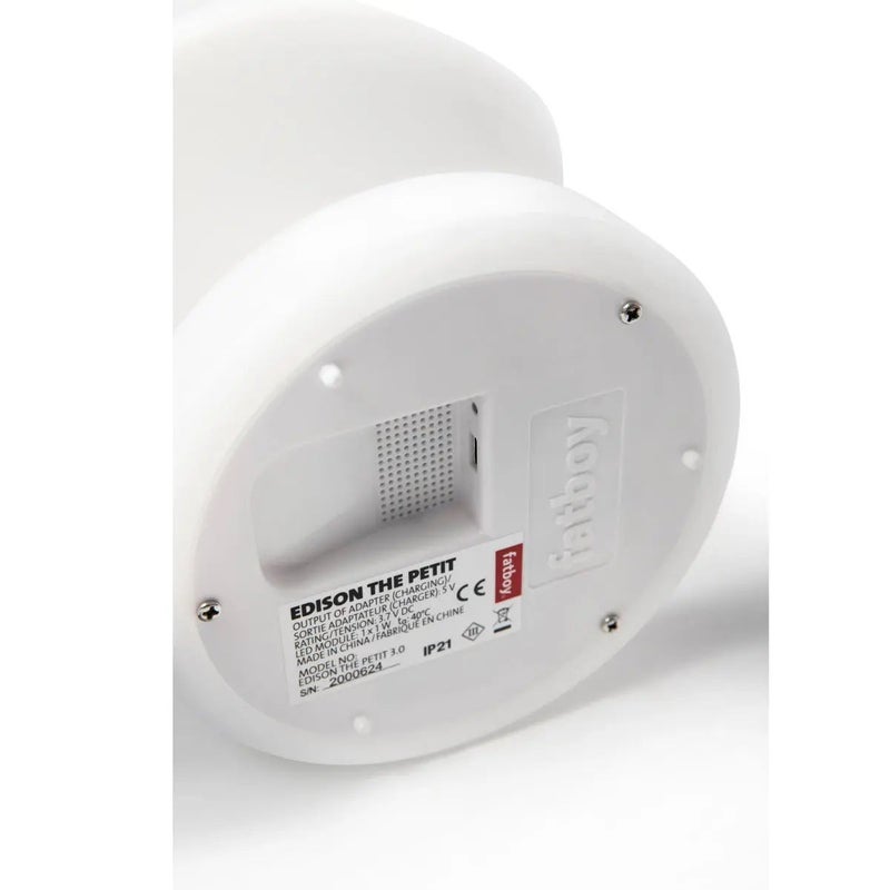 Fatboy® Edison the Petit light White, Classic night lamp for indoor and outdoor usage, long lasting battery life, Wireless LED light, USB chargeable, Multifunctional settings | 16 x 25 cm - White - Image 3